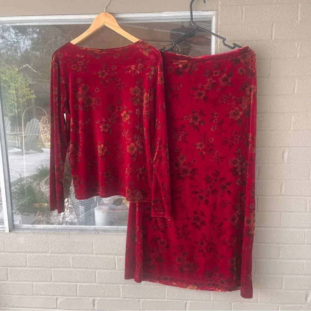 Judith Hart 2 Piece Set Embossed Velvet Skirt Top XL Red Asian Floral Print